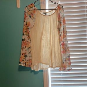 Rue 21 top